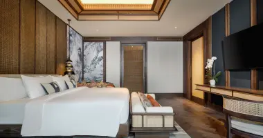 Corner Suite Ocean View